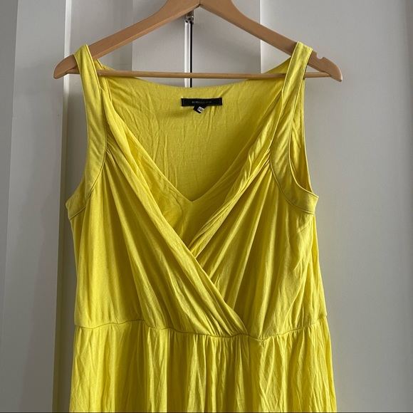 Yellow Flowy maxi dress - Picture 5 of 10
